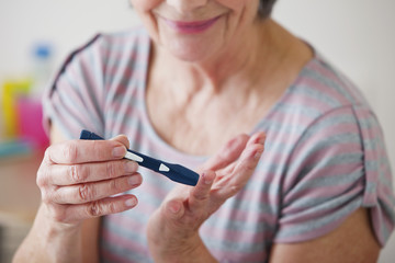 Test for diabetes elderly person
