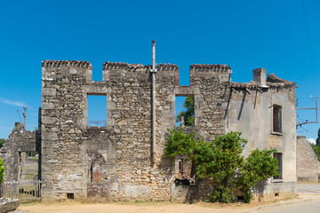 the ruins of oradour-sur-glane
