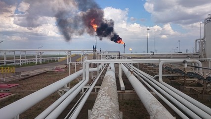 Iraqi kurdistan region oil refinery near the oil fields © Darbaz