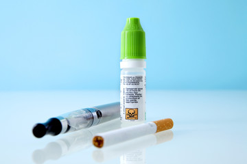 Electronic cigarette
