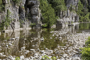 Das Flüsschen Beaume in der Ardeche, Frankreich
