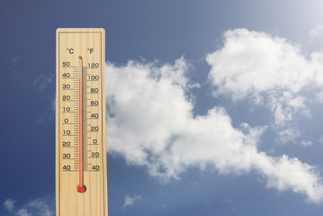 Thermometer.High temperatures in degrees celsius and farenheit.