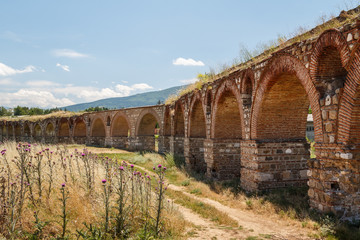 Obraz premium Ancient Roman aqueduct near Skopje, Macedonia (FYROM)