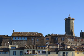 Marta con la sua Torre dell'Orologio