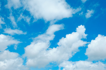 Obraz premium soft cloud with blue sky for backdrop background