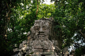 Fototapeta na wymiar Angkor wat secrets
