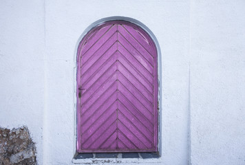 Puerta en color malva