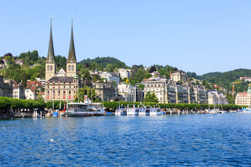 View of the city of Lucerne and its lake Luzern (Lucerne).
