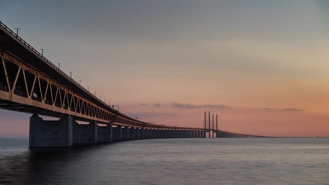 Time lapse of sun setting over the Oresund bridge