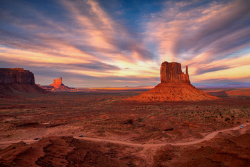 Sunset view at Monument Valley, Arizona, USA - obrazy, fototapety, plakaty