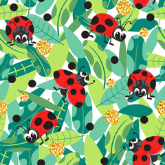 Seamless pattern with leaves and ladybugs