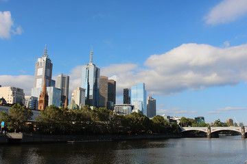 Obraz premium Skyline Melbourne am Yarra-Fluss