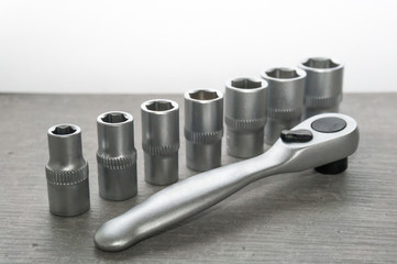 Screwdriver and hexagonal tips