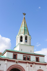 Obraz premium Snow-white temple