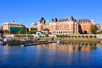 Fotobehang Beautiful harbour view with reflections, Victoria, Vancouver Island, BC, Canada © Jenifoto