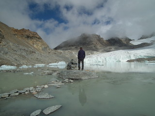 Lac glaciaire des Evettes