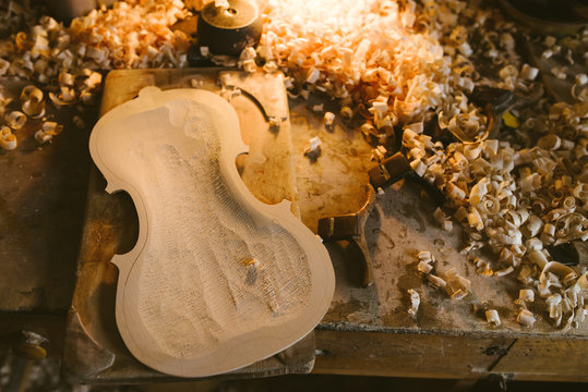 Violin body on workbench