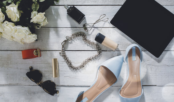 Woman's Accessories 