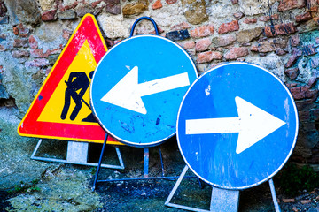 arrow signs