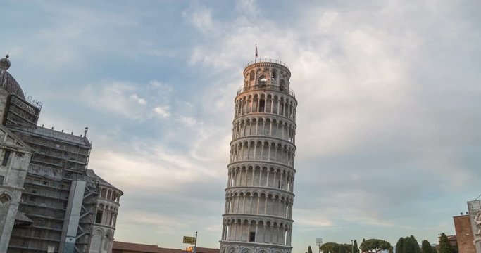 Hyperlapse torre pendente di Pisa
