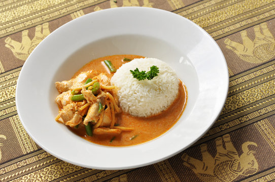 Thai red curry chicken with rice