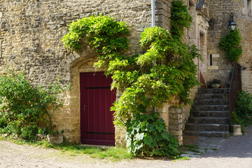 F, Burgund, Châteeauneuf-en-Auxois, "Plus beaux villages de France", romantischer Winkel