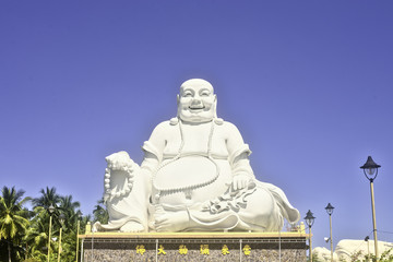 Big white buddha in Can Tho