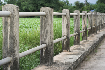 Obraz premium Old rail cement bridge.