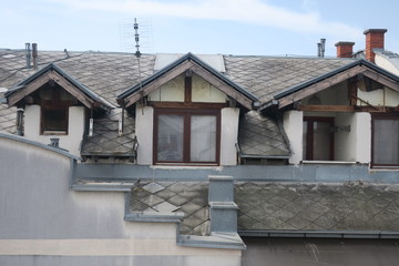 Fototapeta na wymiar roof windows