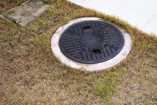 Septic tanks and sewage system,Sludge in household