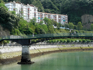 Puente sobre Canal de Ondarroa