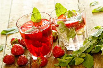 Refreshing drink with strawberry