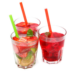 Refreshing drink with strawberries