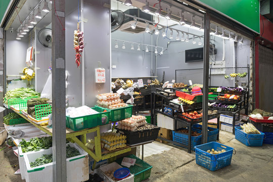 Grocery Store For Fresh Produce in Hong Kong