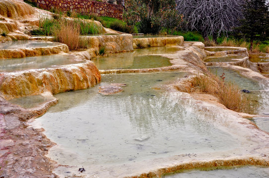 Karahayit red water