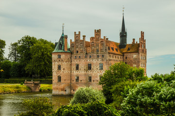 Fototapeta premium Egeskov slot in Denmark