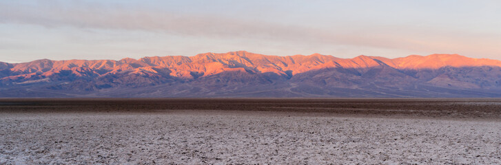 Fototapeta na wymiar Devils Golf Course Death Valley National Park California