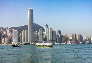 香港のスターフェリーとスカイライン