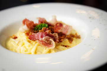 Spaghetti carbonara with bacons dish