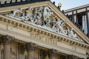 Obraz premium Photo of state opera