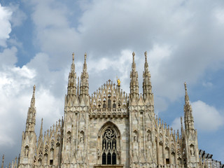 Fototapeta premium The spiers of the Duomo of Milan
