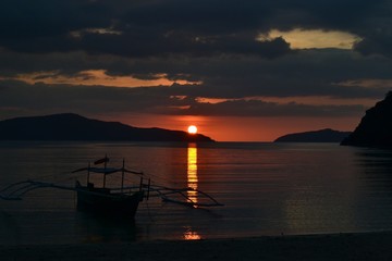 Fototapeta na wymiar Sunset on the sea. Philippines