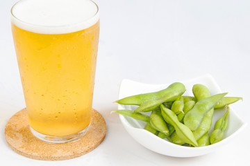 Edamame and beer - 159172480