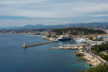 Fototapeta na wymiar Le port de Nice