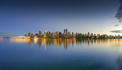 Vancouver (Canada).