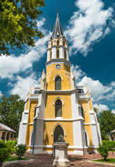 Fototapeta na wymiar the old church in park