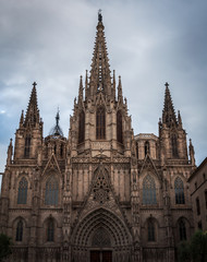 Fototapeta na wymiar Cathédrale Santa Creu - Barcelone, Espagne