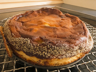 Frisch gebackener Käsekuchen