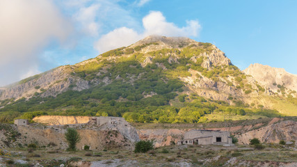 Fototapeta na wymiar Lovely Mountains of Sicily. Late Spring early Summer Landscape in the Madonie hills of the island