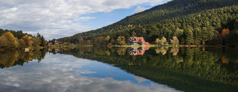 Wooden Lake House in Golcuk National Park